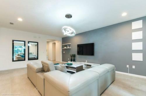 Britannica Luxury Resort Home