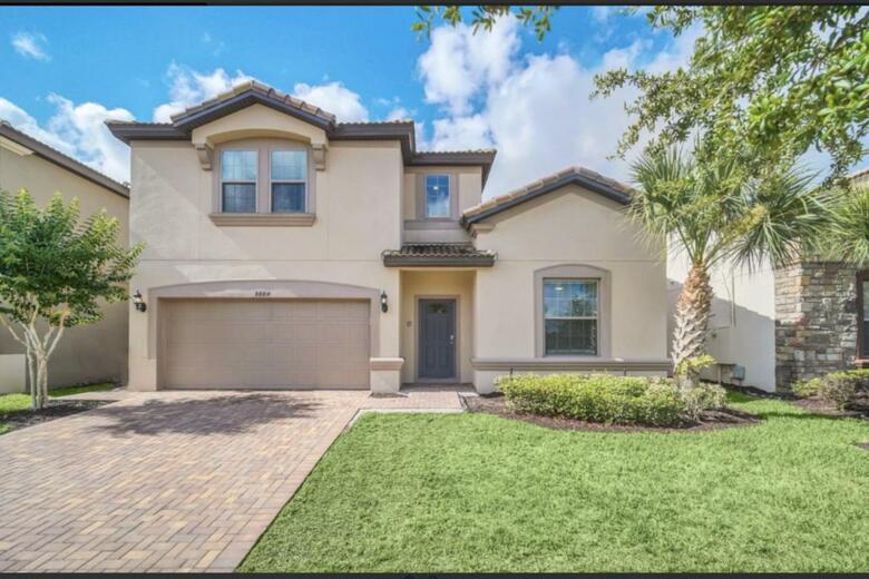 Sweet Orlando Cottage