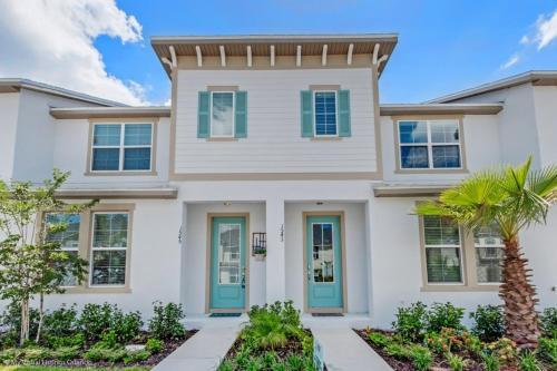 1545carey Townhouse