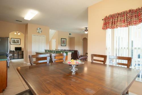 87285 7 Bedroom Pool Home,cumbrian Lakes Kissimmee