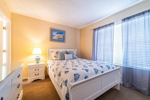 87218 5 Bedroom Pool Home, Emerald Island Resort