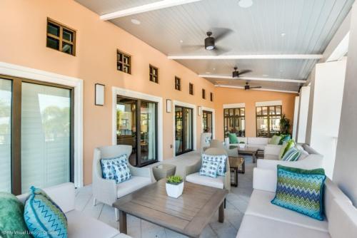 South Facing Pool Spa At Sunny Solara Villa