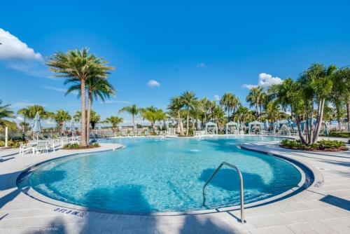South Facing Pool Spa At Sunny Solara Villa