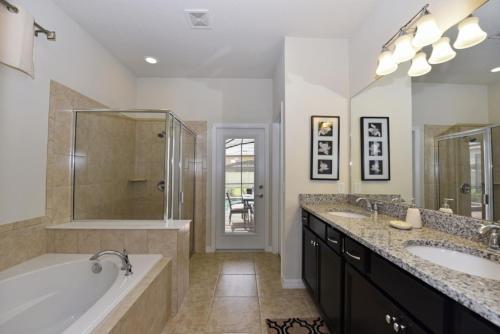 Windor At Westside - 7 Bdm Villa With Private Pool Home