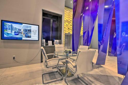 Apartamento Chic Miami Condo With Pool, 6 Mi To South Beach