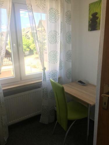 Hostal Fr�hst�ckspension Zur Krone