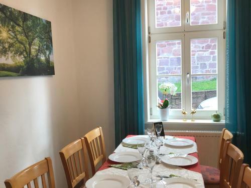 Hostal Alte Schule Niederd�nzebach
