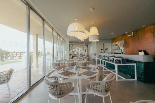 Hotel White Shell Beach Villas