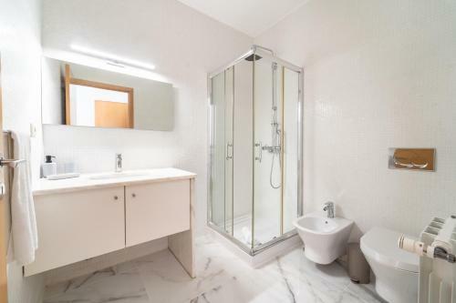 Santo Amaro - V3 Privada Com Piscina, Localizada Junto Ao Golf - Ponte De Lima