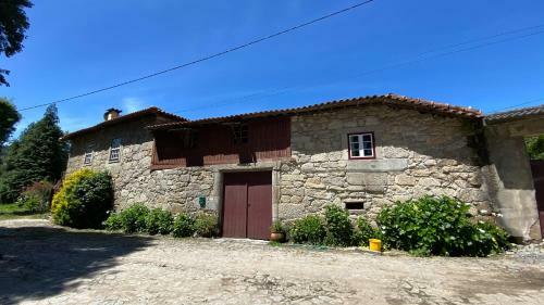 Casa De S�o Vicente De Cima