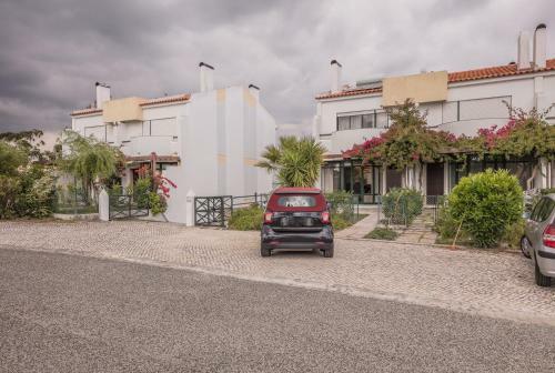 Casa Braites Moradia T3 Soltroia Mar