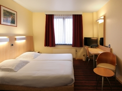 Hotel Astrid Centre(.)
