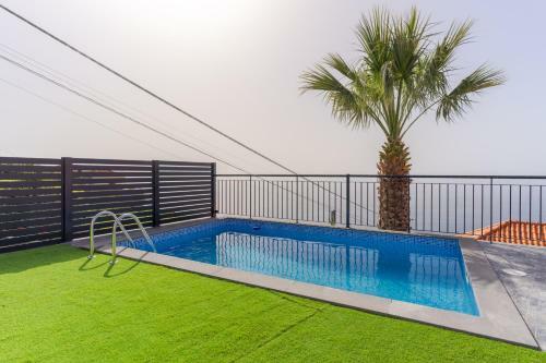 Villa Rosa With Private Pool