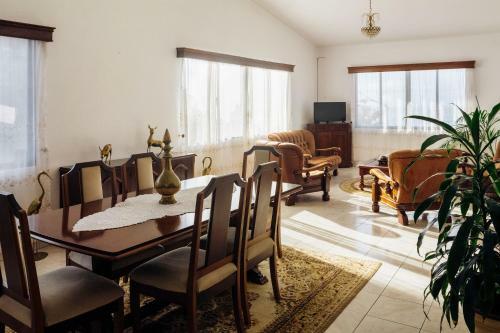Lovely 3-bed Cottage In Ribeira Brava