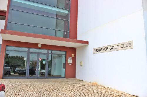 Residences Golf Club Apartment