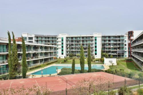 Residences Golf Club Apartment