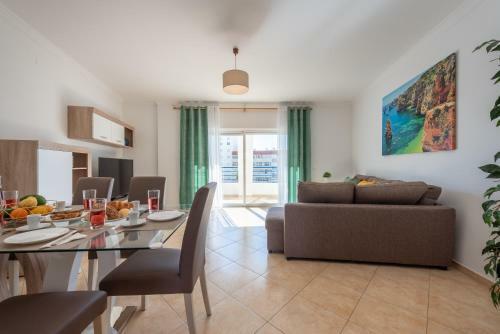 Apartamento Monarquia - T3 Quarteira