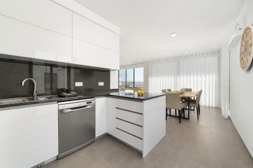 Casas Da Baia - Luxury Villa With Jacuzzi - Sch 052