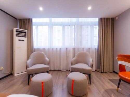 Gya Yangzhou Slender West Lake Hotel