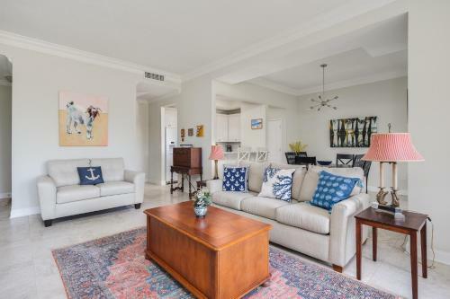 Apartamento Beaches N Fairway Getaway
