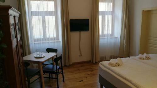 Hostal Penzion ??astn� Medv?d