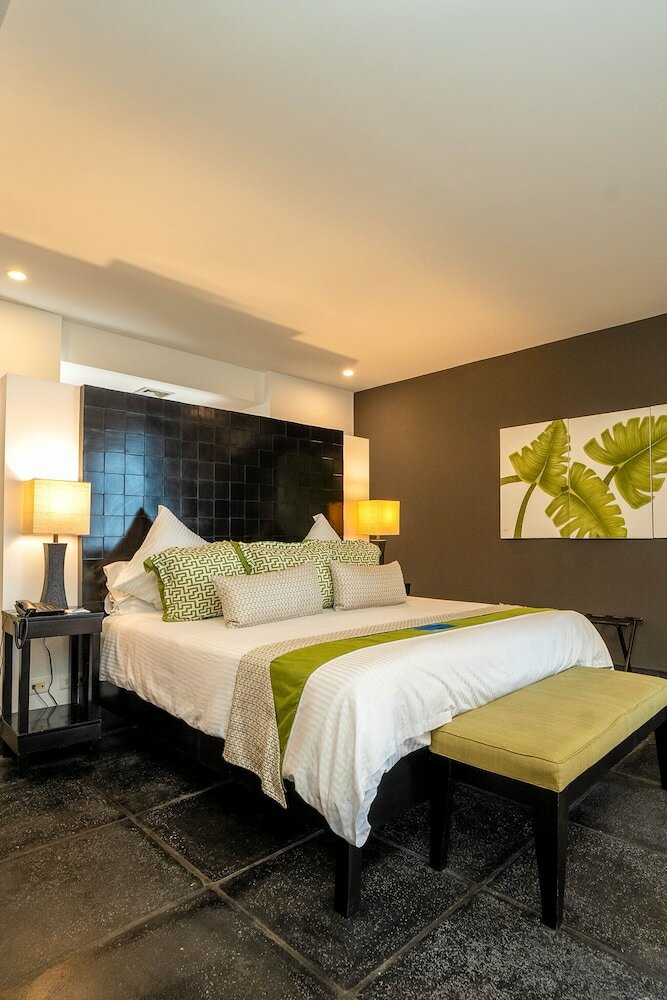 Aparthotel Los Altos Beach Resort & Spa