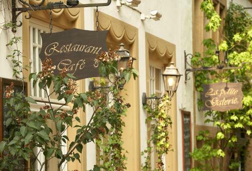 Hostal Galerie Hotel