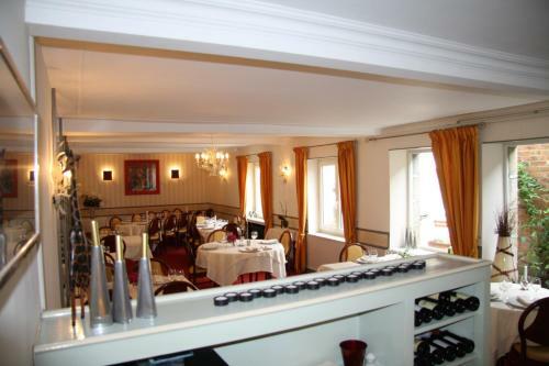 Hotel H�tel Restaurant Le Dauphin