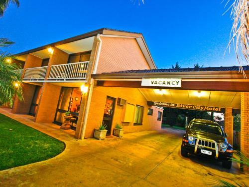 Rivercity Motel