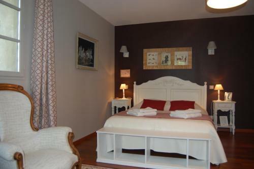 Bed & Breakfast Mas De La Respelido