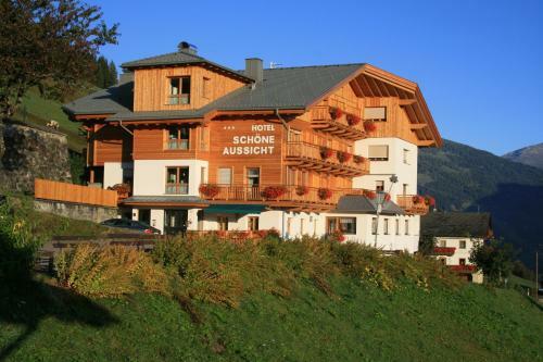 Hotel Sch�ne Aussicht
