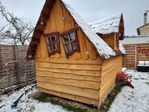 Cabane Enchant�e