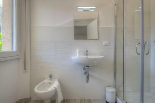 Hostal Rione San Carlo