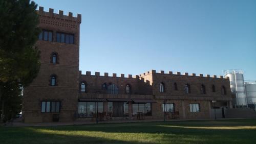 Hotel Vi�edos Y Bodegas El Castillo