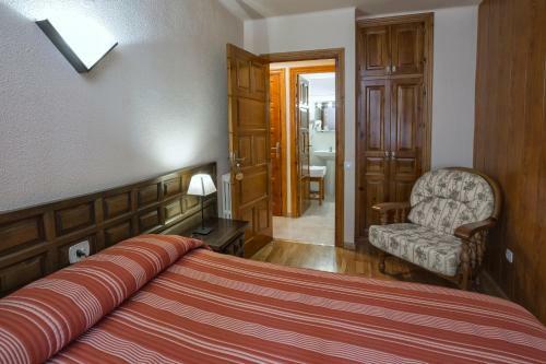 Hotel Farr� D'avall