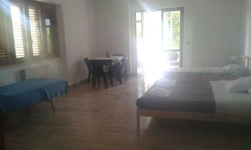 Hostal Villa Lucia Affitta Camere