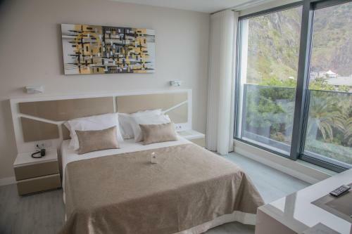 Calamar Hotel