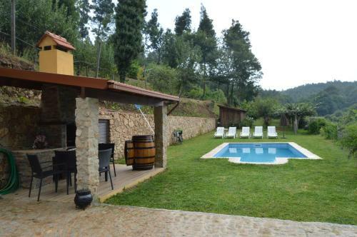 Casa Do Ribeiro/ Quinta Da Costeira
