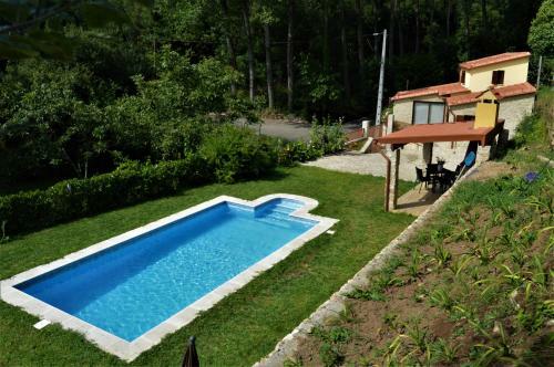 Casa Do Ribeiro/ Quinta Da Costeira