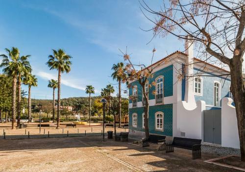 Bed & Breakfast La Maison Bleue Algarve