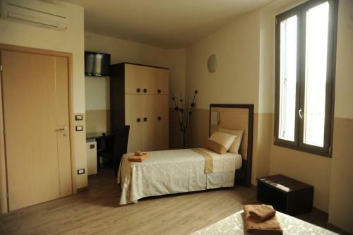 Hostal Guesthouse Buonarroti Florence