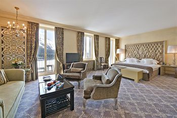 Hotel Carlton