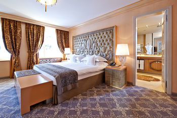 Hotel Carlton