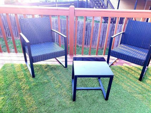 Spacious 5b/3b Home With Jetted Tub