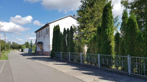 Apartamento Ferienwohnung Monika Sta�furt Ot �llnitz
