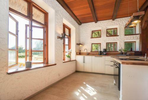Ruhe Unter Reet - Haus Mit Sauna & Kamin Im Gr�nen