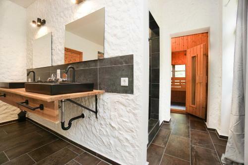Ruhe Unter Reet - Haus Mit Sauna & Kamin Im Gr�nen