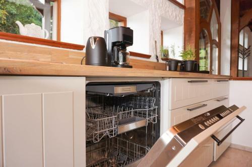 Ruhe Unter Reet - Haus Mit Sauna & Kamin Im Gr�nen