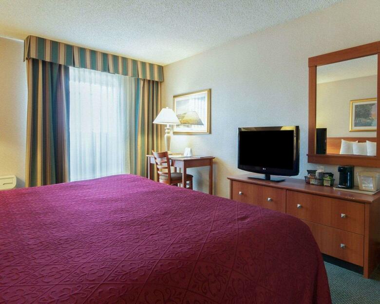 Hotel Quality Inn Airport East