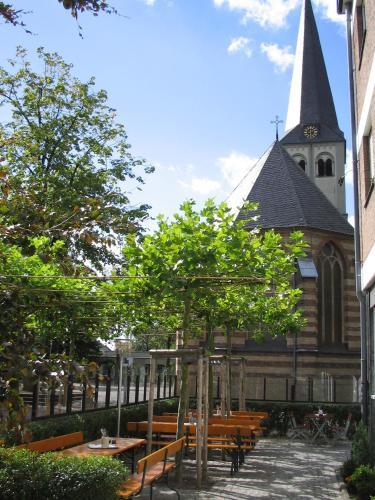 Stadt-gut-hotel Jan Van Werth